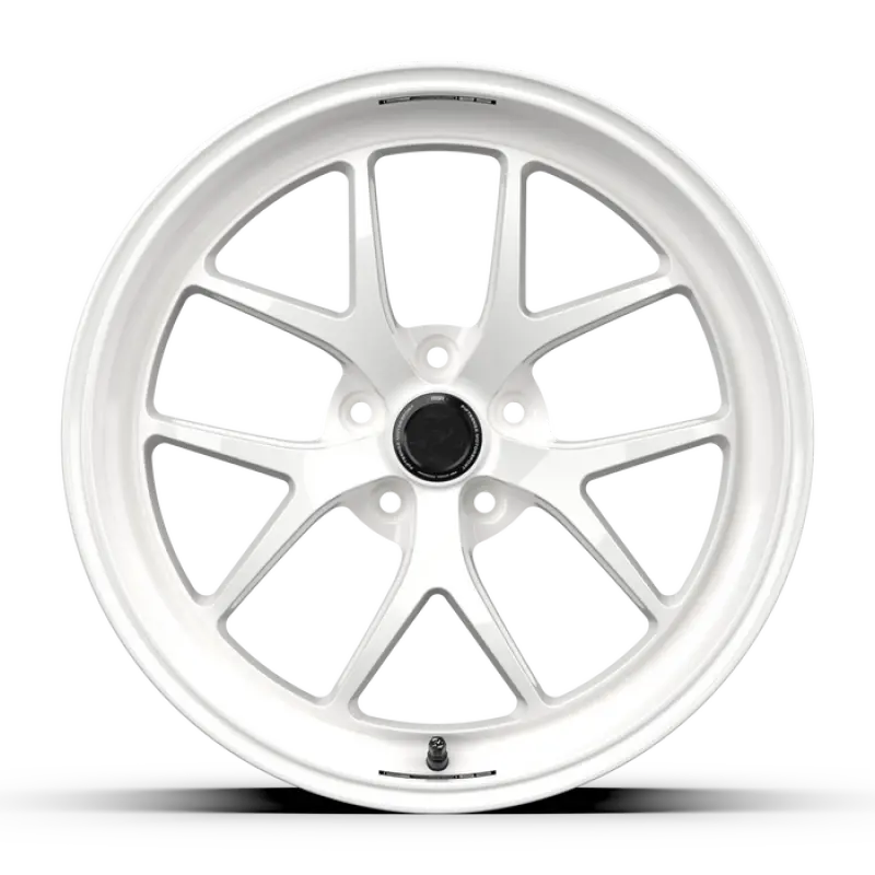 Fifteen52 Sector Rsr 19X9.5 5X114.3 38Mm Et 73.1Mm Center Bore Rally White 1