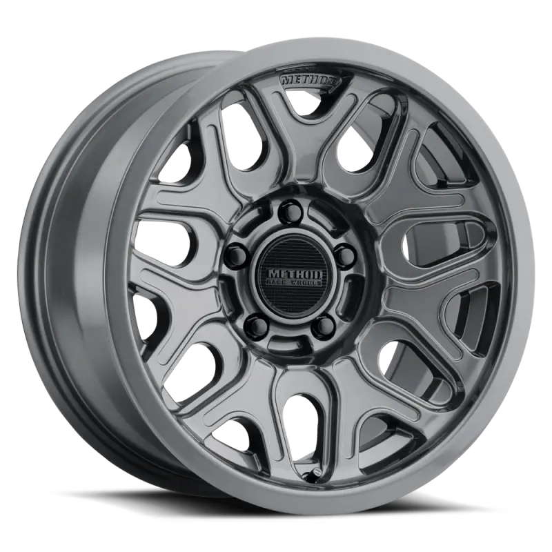 Method Mr322 / 20X10 / 6X135 Bp / -18Et / 4.76In Bs / 87Mm Cb - Gloss Titanium Wheel 1