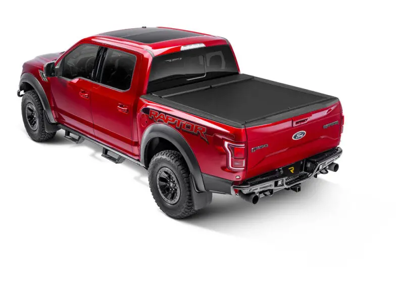 Roll-N-Lock 21-23 Isuzu D-Max Cc/Dc 4Ft 10In Bed M-Series Tonneau Cover 1